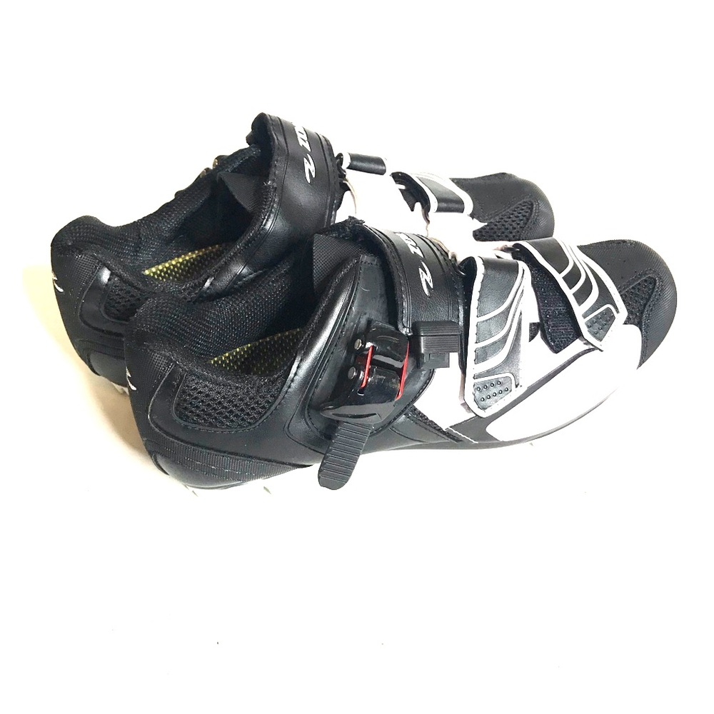 Zol cycling shoes men’s and women’s size 7.5 nwt